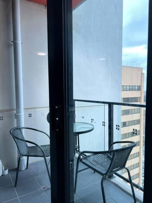 Entire 2br 1004 Apartment